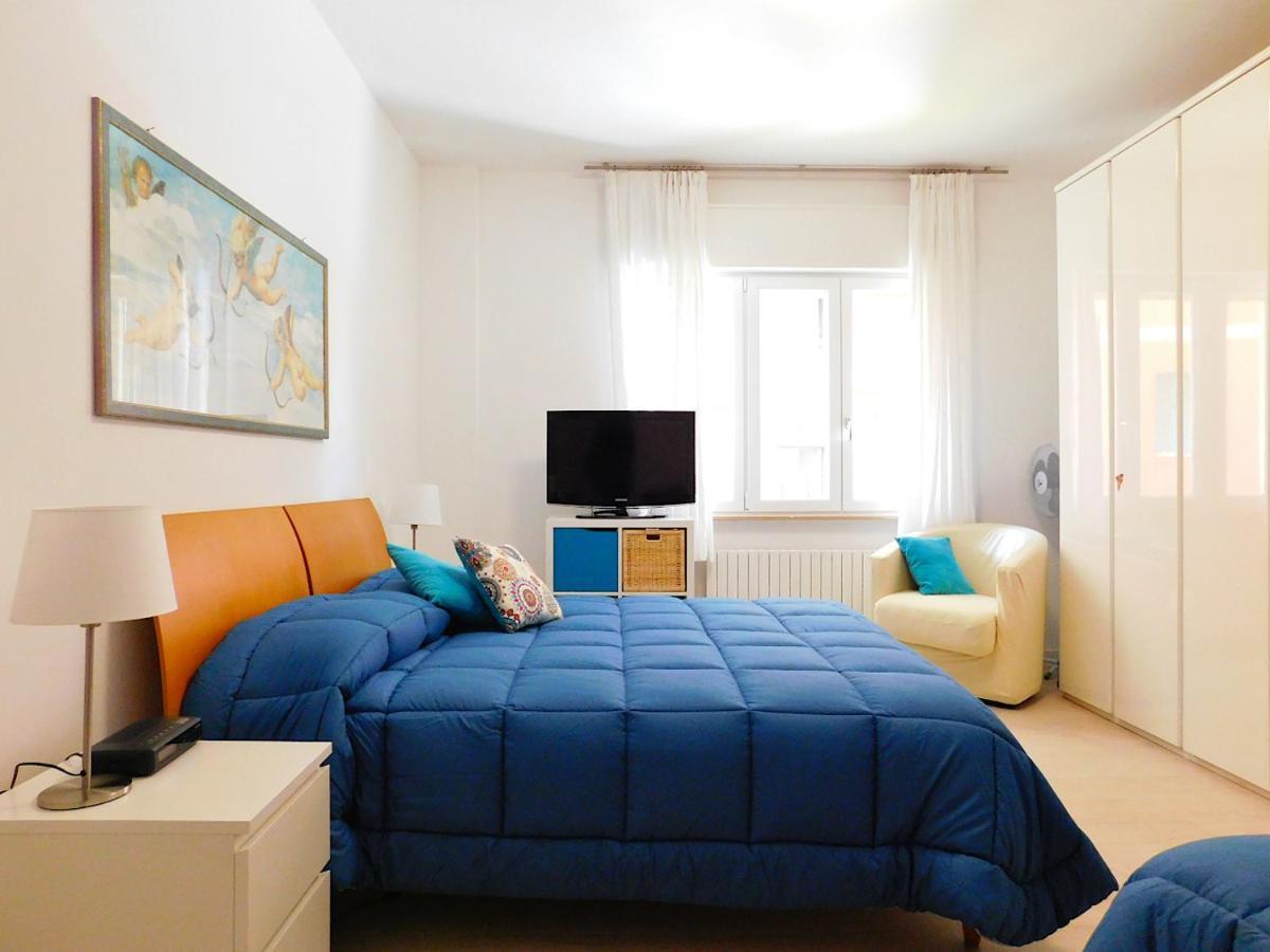 Fantastico Appartamento In Centro, 莱万托 外观 照片